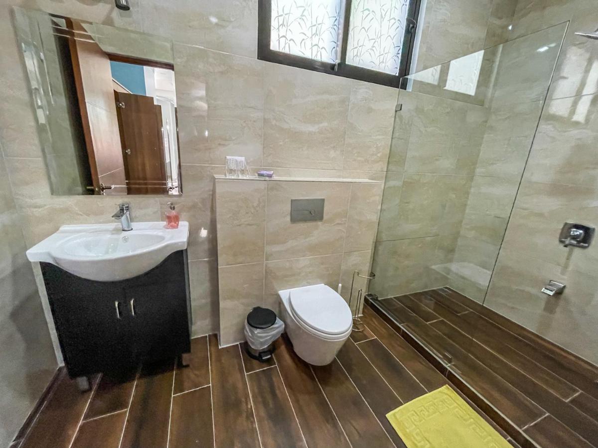 Haralton Inn Sámara Εξωτερικό φωτογραφία